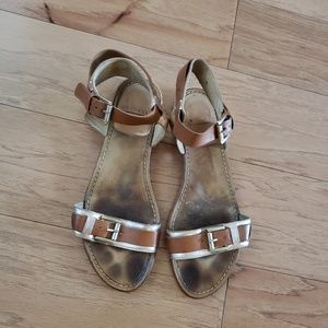 Stuart Weitzman rose Gold & Leather Sandal Size 8